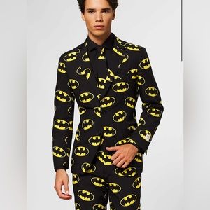 Opposuits-Batman
